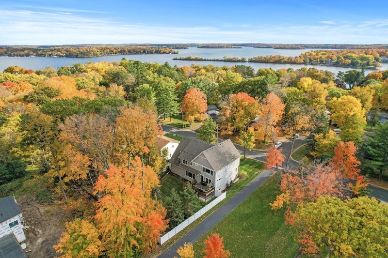 5932 Idlewood Rd, Mound, MN 55364