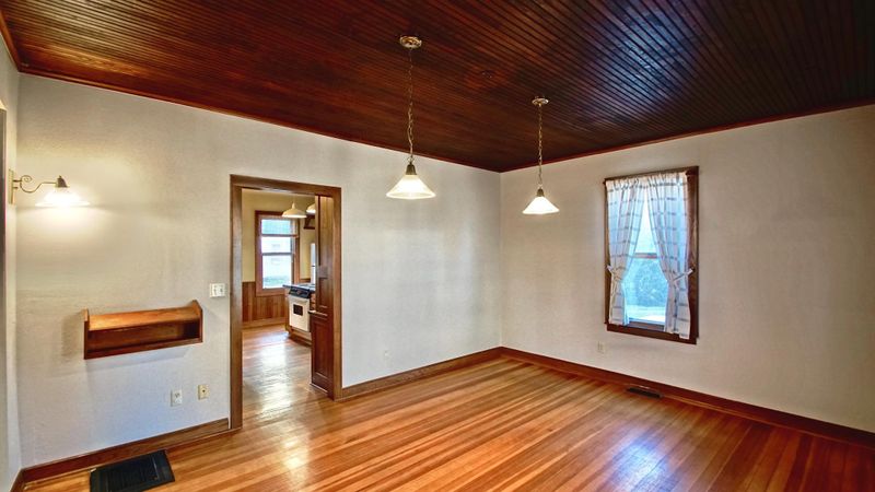 1510 Norwood St, Red Wing, MN 55066