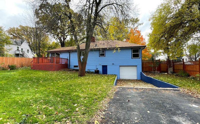 646 W Cavour Ave, Fergus Falls, MN 56537