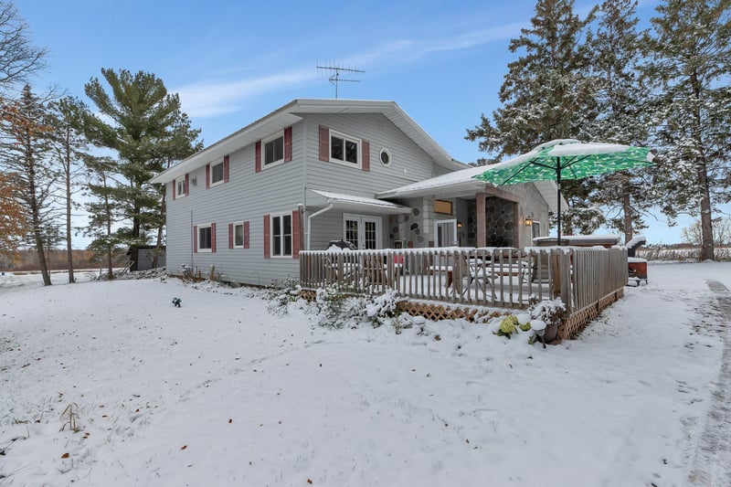 13863 County Road 17, Holdingford, MN 56340