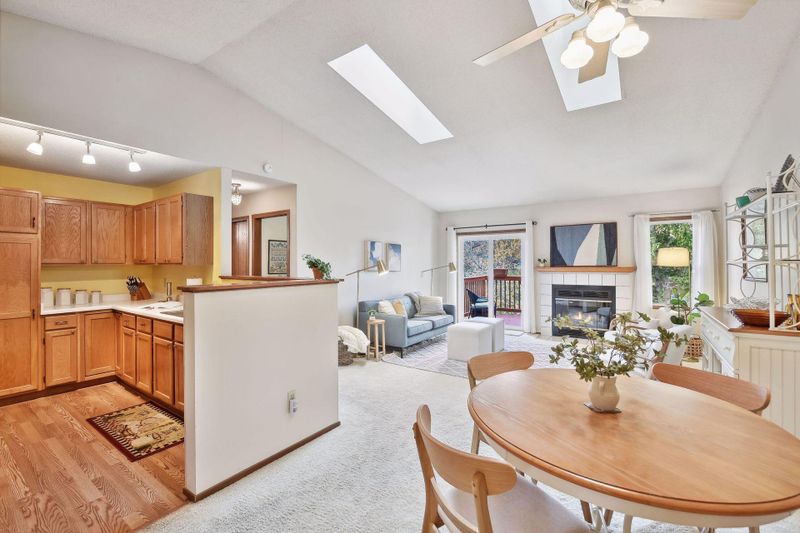 7270 Bren Ln, Eden Prairie, MN 55346