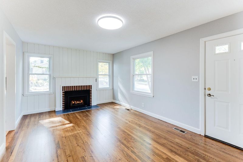 3055 Florida Ave S, Saint Louis Park, MN 55426
