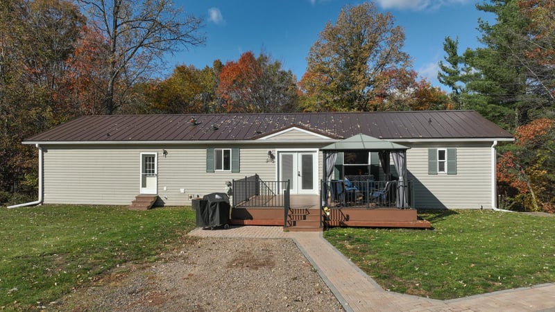 N5353 Thornapple Rd, Ladysmith, WI 54848