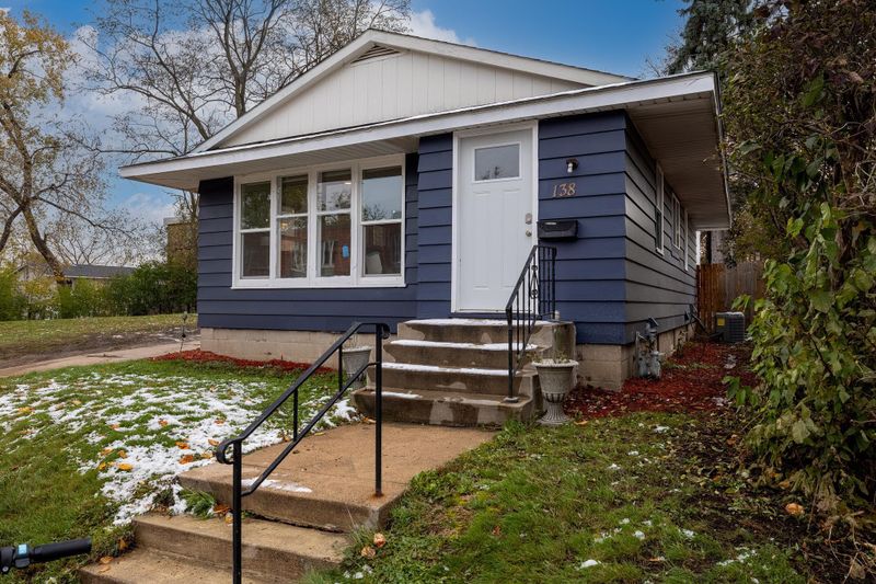 138 Geranium Ave E, Saint Paul, MN 55117