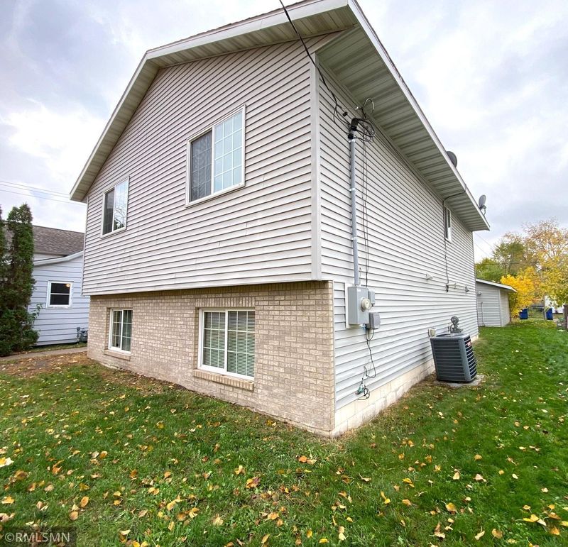 405 21st Ave N, Saint Cloud, MN 56303