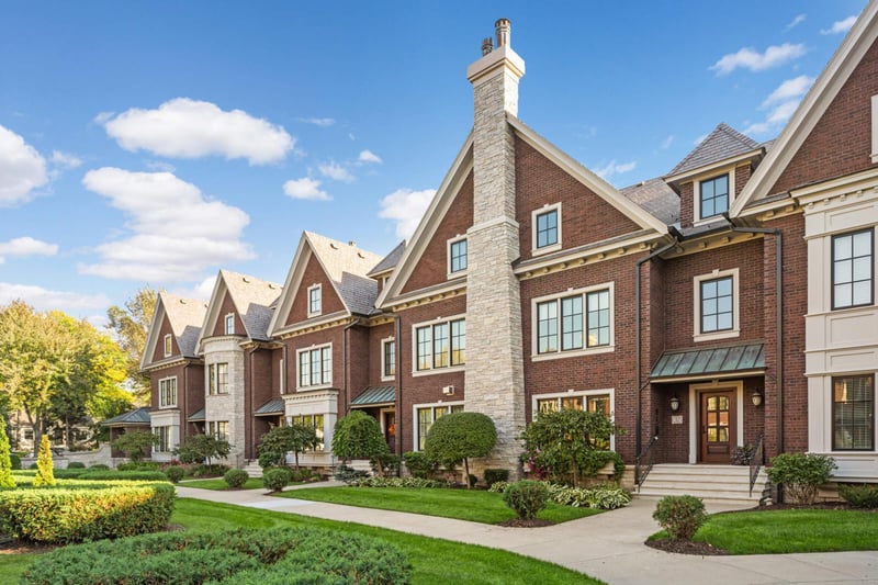 5200 France Ave S #34, Edina, MN 55410