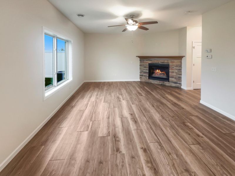 4308 Blakewood Dr, Shakopee, MN 55379