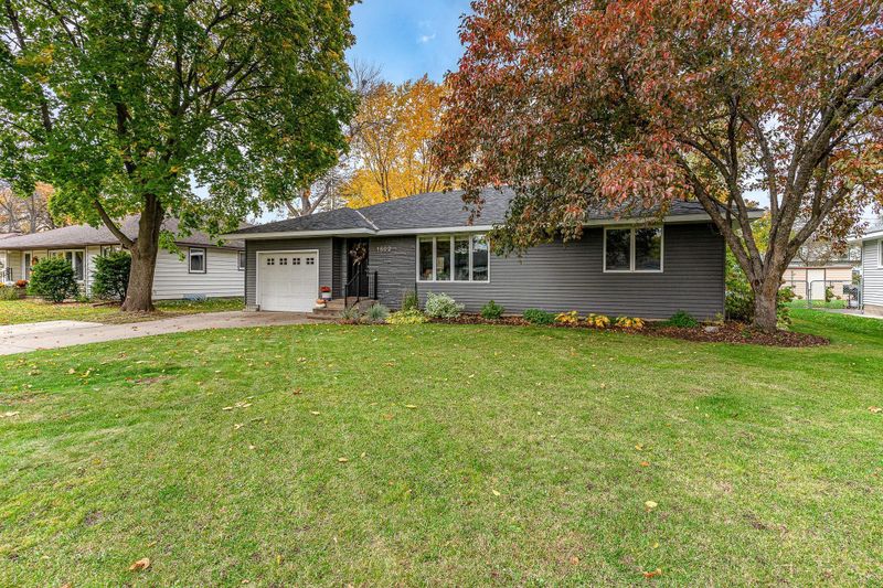 1602 Forest St, Hastings, MN 55033