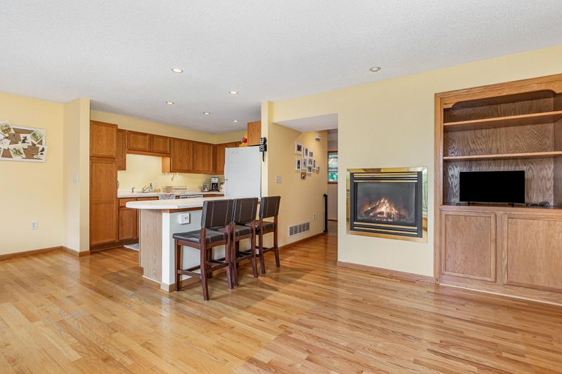 5801 University Ave NE, Fridley, MN 55432