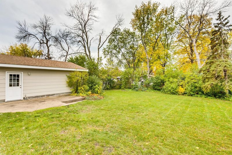 6340 Monroe St NE, Fridley, MN 55432