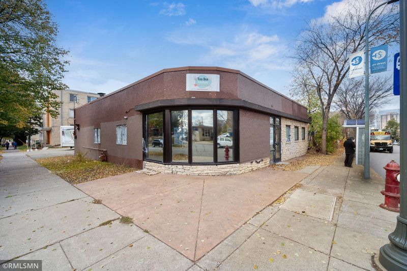 2120 Nicollet Ave, Minneapolis, MN 55404