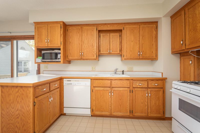 308 5th Ave E, Alexandria, MN 56308