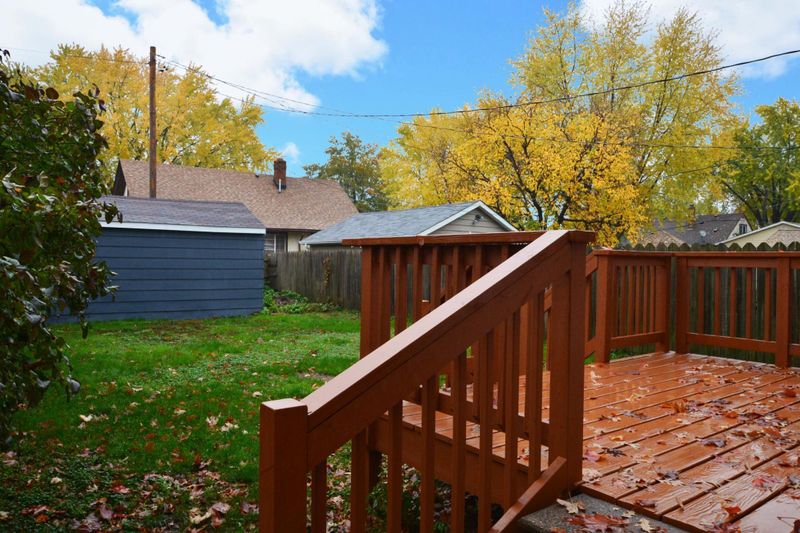 2047 Stillwater Ave E, Saint Paul, MN 55119