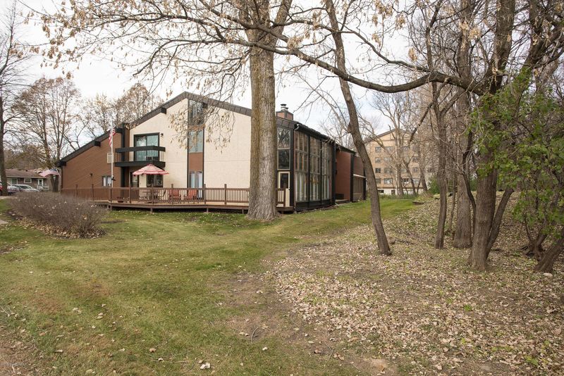 101 Willow Ct, Fergus Falls, MN 56537