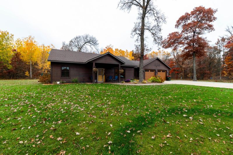 9101 Lone Oak Dr, Brainerd, MN 56401