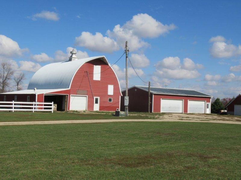 1566 31st St, Edgerton, MN 56128