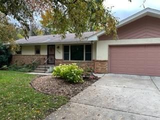 702 Bradford Ave, Champlin, MN 55316