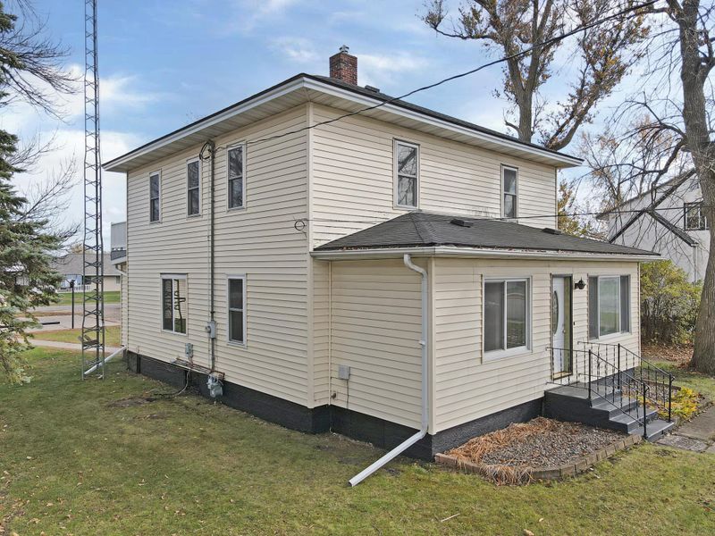 226 Edward St S, Pierz, MN 56364