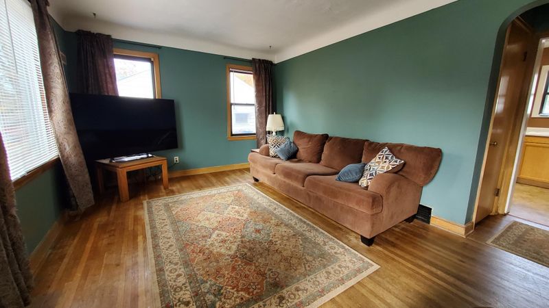 2165 Fremont Ave E, Saint Paul, MN 55119