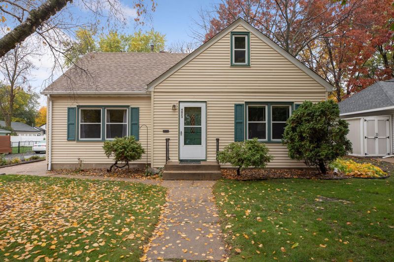 4023 Yates Ave N, Robbinsdale, MN 55422