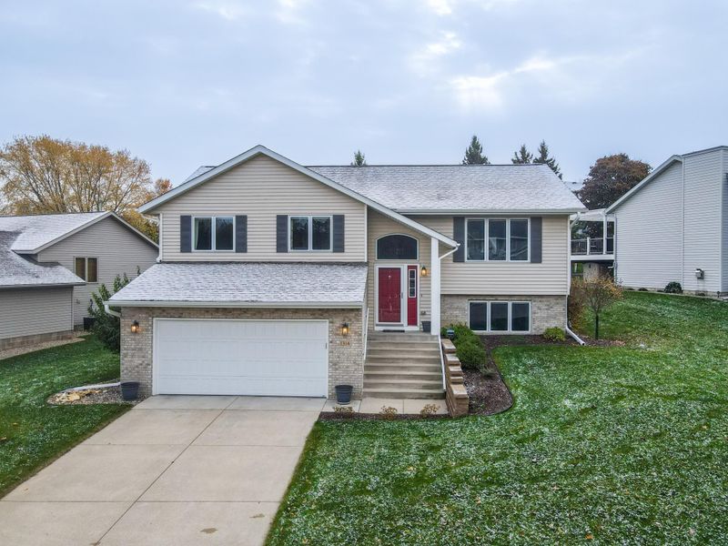 1314 36th St SW, Rochester, MN 55902