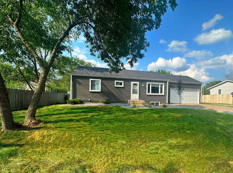 6873 Upper 162nd St W, Rosemount, MN 55068