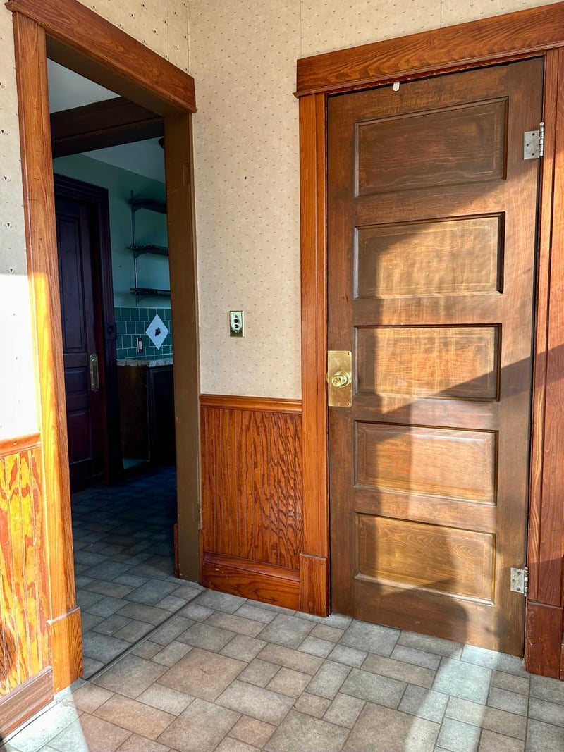 107 S Ross St, Hardwick, MN 56134