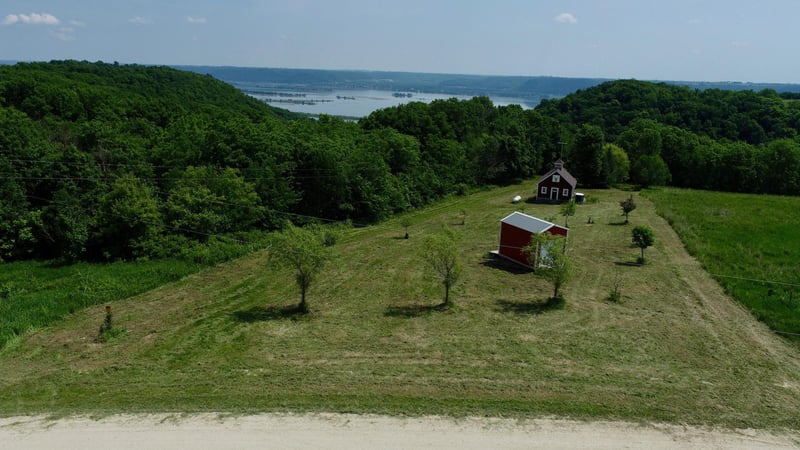 xxx Hillside Rd, Brownsville, MN 55919