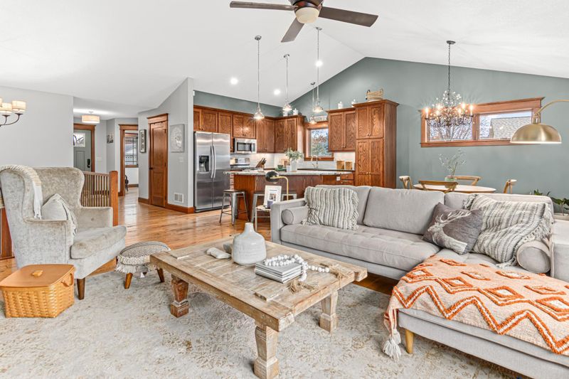 507 Devin Ln, River Falls, WI 54022
