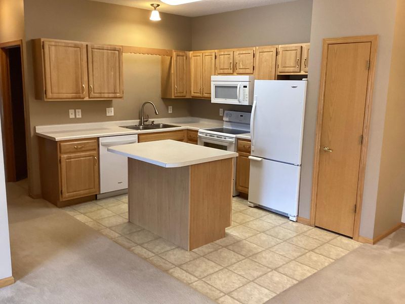 5832 Melena Ct NW, Rochester, MN 55901