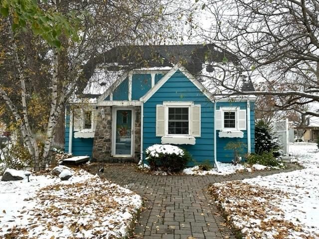 1018 Hawthorne St, Alexandria, MN 56308