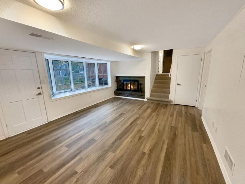 2147 Birch St, White Bear Lake, MN 55110