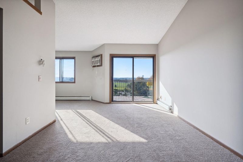 14851 Endicott Way #306, Apple Valley, MN 55124