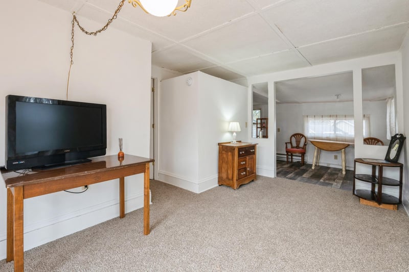 585 Annapolis St E, Saint Paul, MN 55118