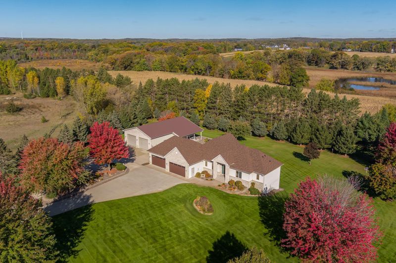10011 215th Ave NW, Elk River, MN 55330