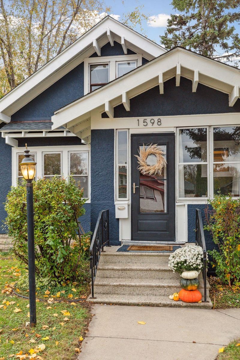 1598 Palace Ave, Saint Paul, MN 55105