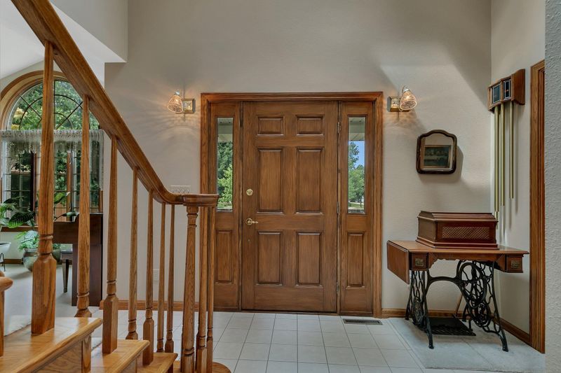2855 Aurora Ct, Saint Cloud, MN 56303