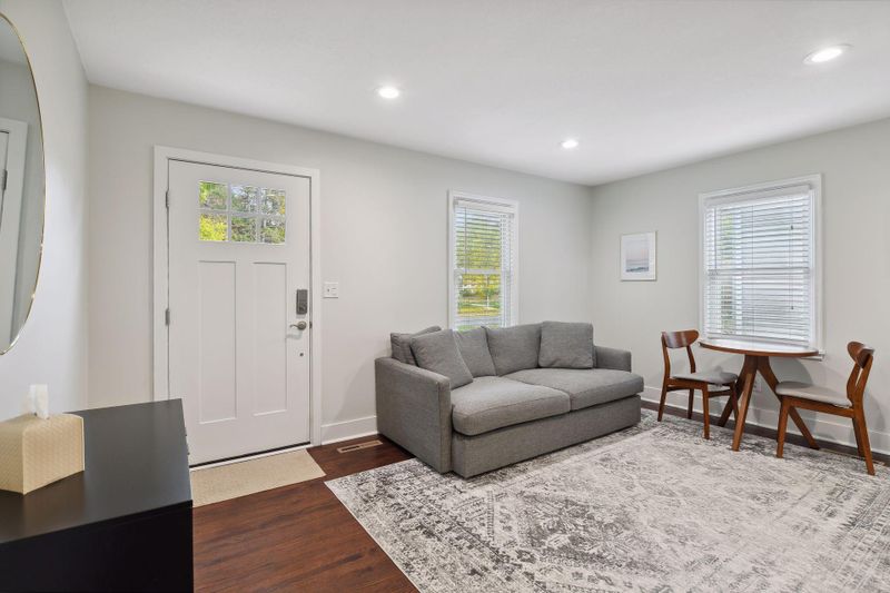 3048 Florida Ave S, Saint Louis Park, MN 55426