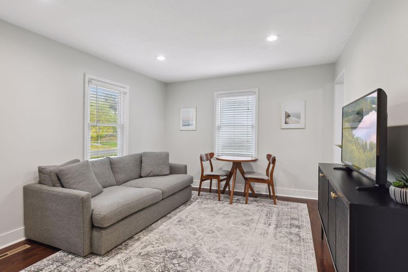 3048 Florida Ave S, Saint Louis Park, MN 55426