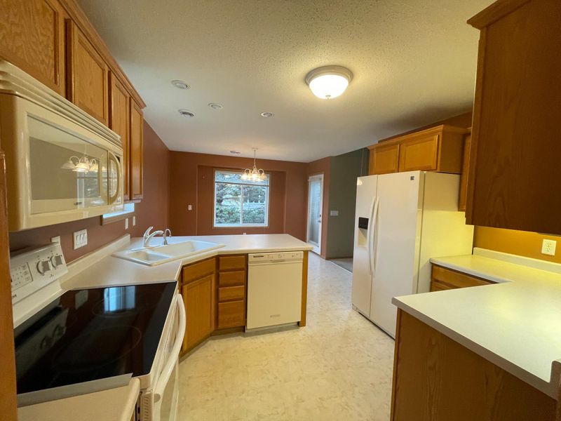 739 32nd St NW, Bemidji, MN 56601