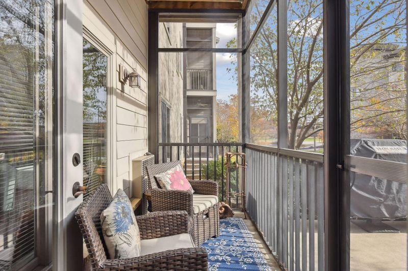 7100 Metro Blvd #107, Edina, MN 55439