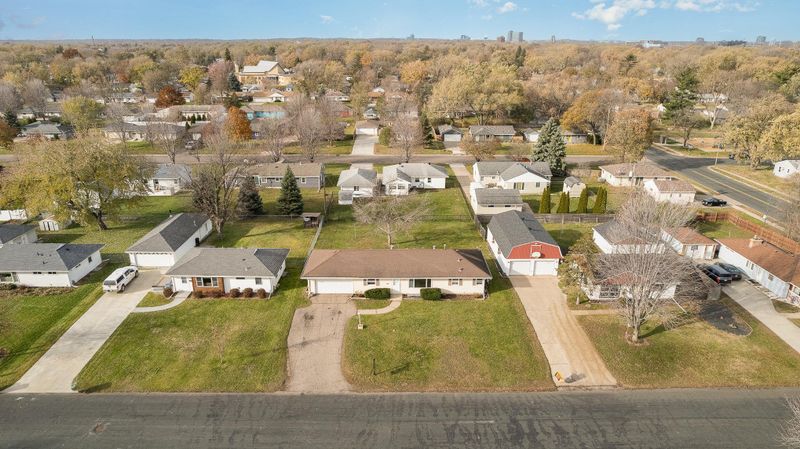 8412 5th Ave S, Bloomington, MN 55420