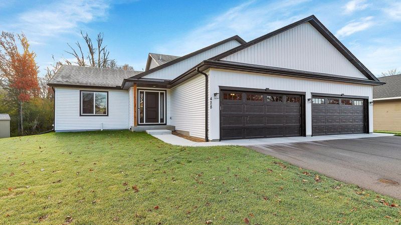 428 30th Ave SE, Saint Cloud, MN 56304