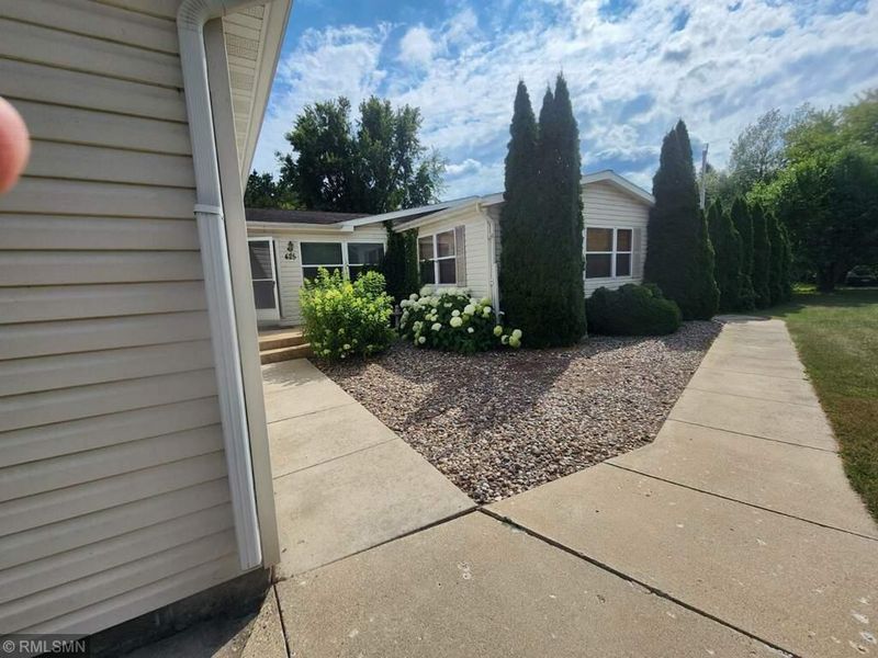 425 Pleasant Ave SE, Akeley, MN 56433