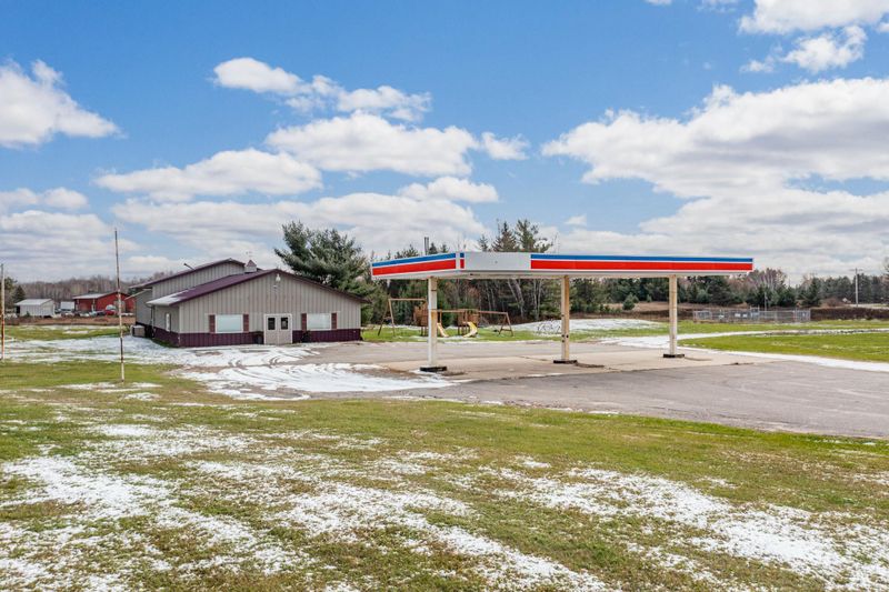 21988 Shallow Lake Rd, Warba, MN 55793