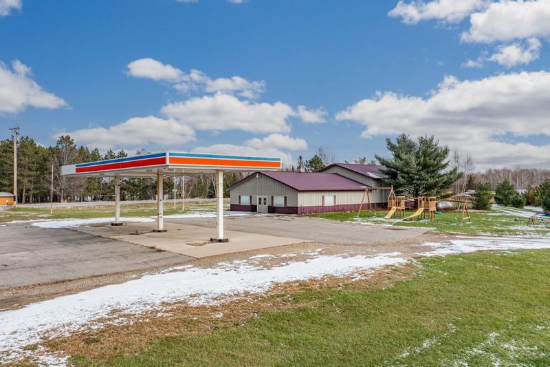 21988 Shallow Lake Rd, Warba, MN 55793