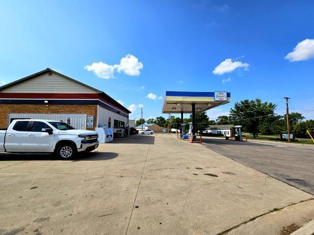 119 Main St, Clinton, MN 56225