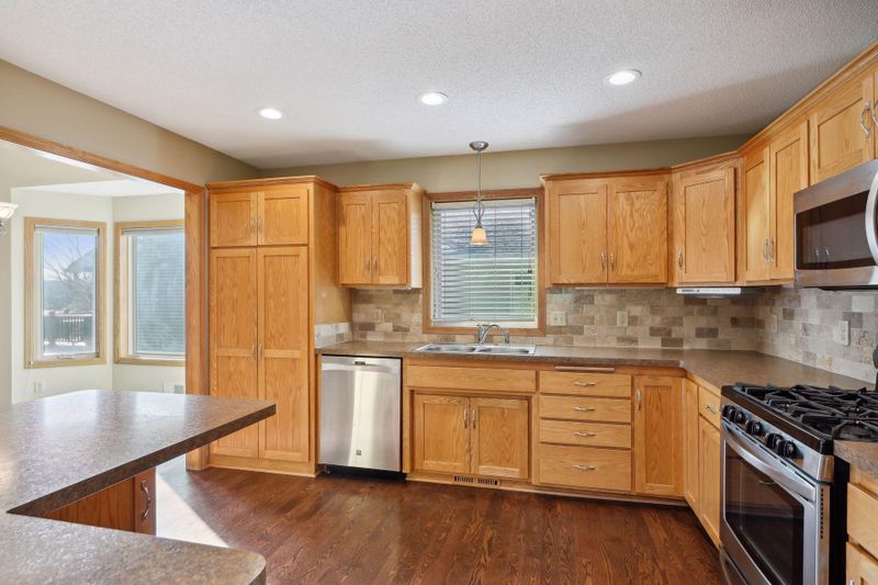 5561 129th Dr N, Hugo, MN 55038