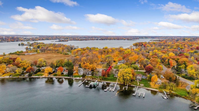 1650 Shadywood Rd, Wayzata, MN 55391