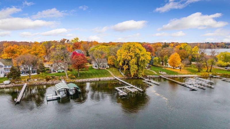 1650 Shadywood Rd, Wayzata, MN 55391